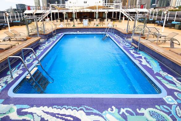 CUNARD Queen Elizabeth Lido Pool 1.jpg
